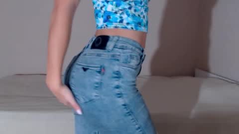 Sam Demia online show from September 18, 2:02 am