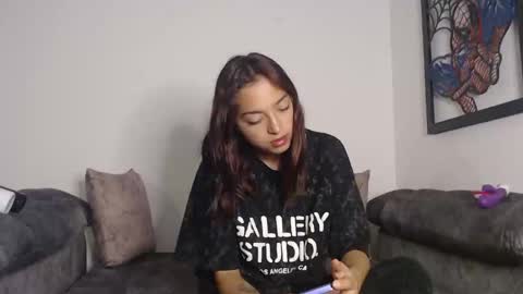 Snapshot of sami_and_gael chatting on March 6, 4:19 am Tami Gael online show from March 6, 4:19 am