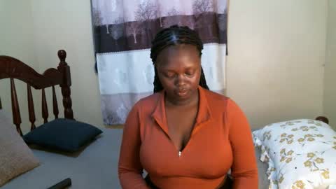 nina online show from September 10, 11:05 pm