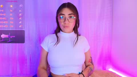 samii evans  online show from January 30, 5:09 am