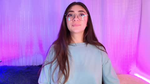 samii evans  online show from February 6, 6:18 am