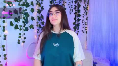 samii evans  online show from October 18, 11:49 pm