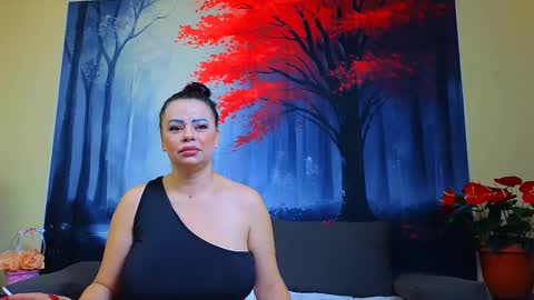     online show from February 11, 7:05 pm