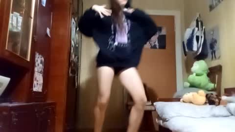 Mira online show from December 1, 4:12 pm