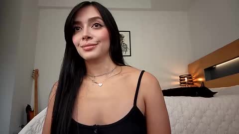 Maria online show from December 4, 9:02 pm