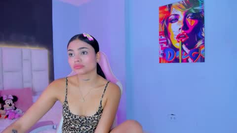 Snapshot of sammy__rose chatting on October 17, 7:38 pm Sammy Rose online show from October 17, 7:38 pm