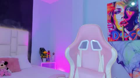 Snapshot of sammy__rose chatting on October 27, 7:51 pm Sammy Rose online show from October 27, 7:51 pm