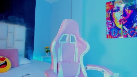 Snapshot of sammy__rose chatting on November 15, 8:16 pm Sammy Rose online show from November 15, 8:16 pm