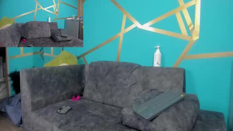 Snapshot of sammy_and_mike_ls chatting on December 8, 12:07 am Sophie y Mark online show from December 8, 12:07 am