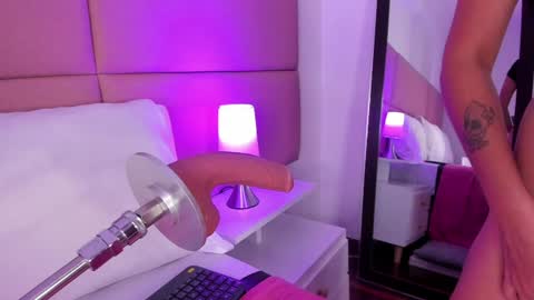 Snapshot of sammymorales chatting on January 27, 12:37 pm Sammy Morales online show from January 27, 12:37 pm