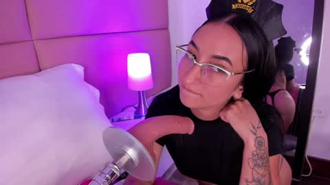 Snapshot of sammymorales chatting on February 4, 6:38 pm Sammy Morales online show from February 4, 6:38 pm