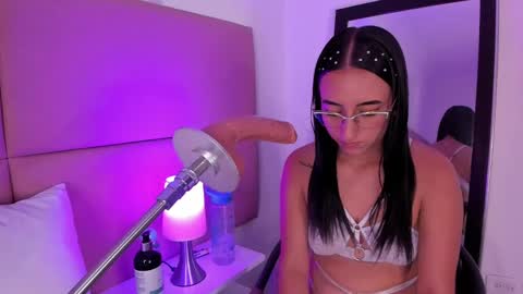 Snapshot of sammymorales chatting on February 26, 6:32 pm Sammy Morales online show from February 26, 6:32 pm