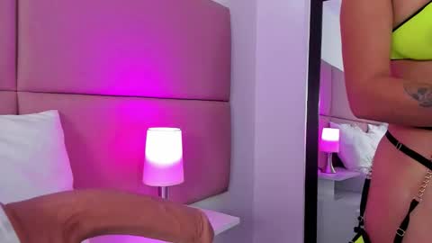 Snapshot of sammymorales chatting on October 1, 12:33 pm Sammy Morales online show from October 1, 12:33 pm