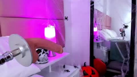 Snapshot of sammymorales chatting on October 18, 12:28 pm Sammy Morales online show from October 18, 12:28 pm