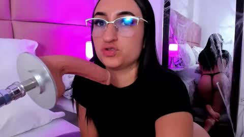 Snapshot of sammymorales chatting on October 21, 4:19 pm Sammy Morales online show from October 21, 4:19 pm