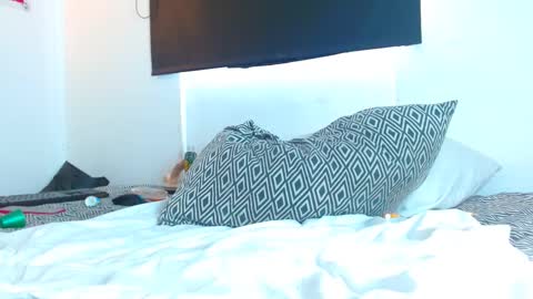 Samantha ferrer online show from March 10, 2:59 pm