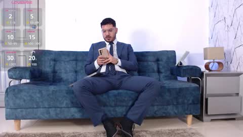 Snapshot of samuelcoopper chatting on October 12, 12:59 pm Samuel Coopper online show from October 12, 12:59 pm