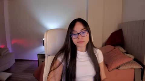 Samy online show from November 25, 9:37 pm