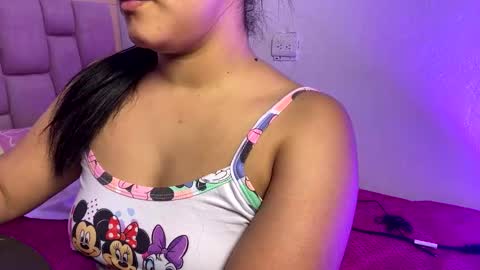 Snapshot of samyrosss6 chatting on November 12, 10:52 pm Samy online show from November 12, 10:52 pm