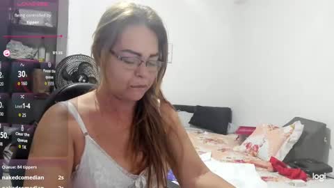 Sanddi  online show from September 26, 11:42 pm