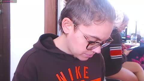 Snapshot of sandra10031989 chatting on February 19, 2:23 pm Sandra online show from February 19, 2:23 pm