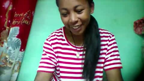 sandra1253099 online show from September 18, 6:15 am