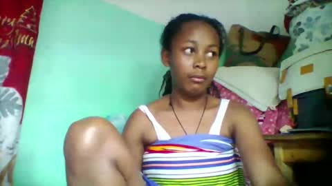 sandra1253099 online show from October 13, 7:03 pm