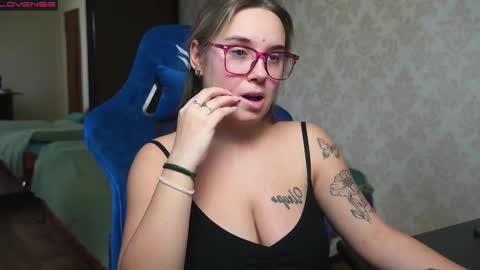 Snapshot of sandra_sww chatting on February 24, 10:26 am sandra sw and bigmen Give our more pleasurePVT IS OPEN online show from February 24, 10:26 am