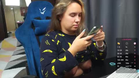 Snapshot of sandra_sww chatting on October 19, 8:09 pm sandra sw and bigmen Give our more pleasurePVT IS OPEN online show from October 19, 8:09 pm