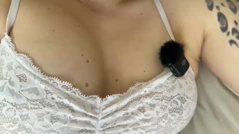 Sandra Schonherz online show from February 22, 9:34 am