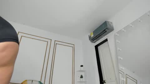 SAM  online show from November 7, 12:05 pm