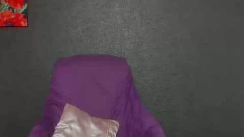 karina online show from January 17, 7:30 am