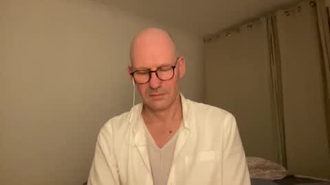 santaclausonice online show from October 25, 11:21 pm