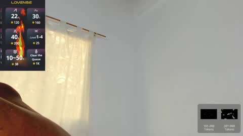 Santibrown online show from February 14, 8:59 pm