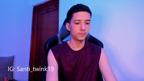 Snapshot of santi_twink19 chatting on February 11, 12:58 pm santi_twink19 online show from February 11, 12:58 pm