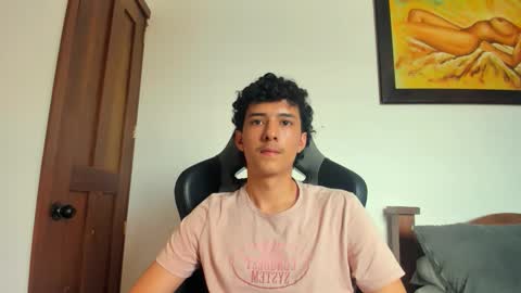 Snapshot of santi_twink19 chatting on October 22, 7:35 pm santi_twink19 online show from October 22, 7:35 pm