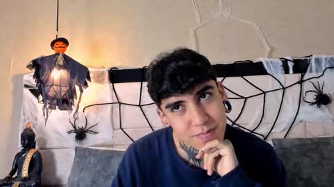 SantiAbader online show from October 24, 11:39 am