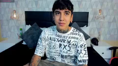 SantiAbader online show from November 21, 12:04 pm