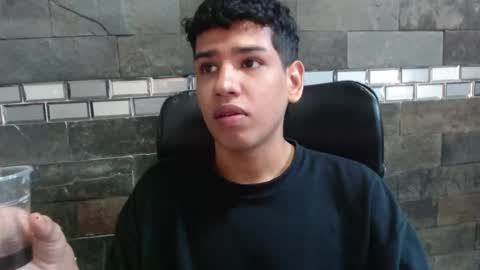 santi online show from November 21, 11:03 pm