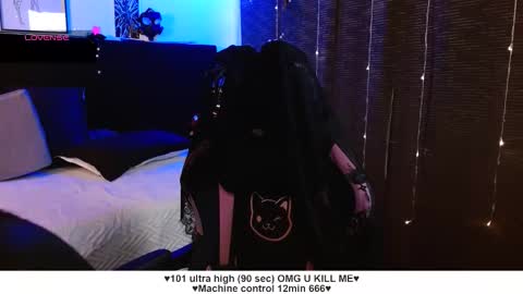 Liah Santos online show from October 21, 12:28 pm