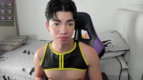 Mr. Santiago online show from February 9, 1:25 pm