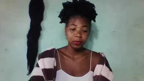 Snapshot of sanyah0123 chatting on November 17, 4:13 pm sanyah0123 online show from November 17, 4:13 pm