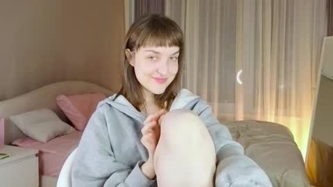 Anny online show from October 21, 4:51 pm