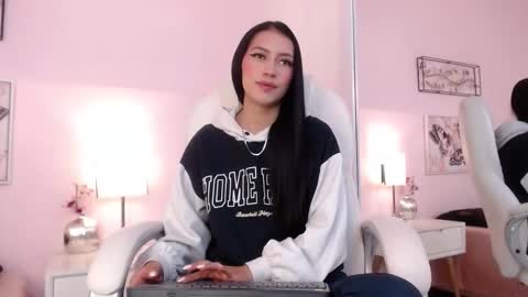 Sara online show from November 6, 4:13 am