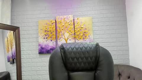    online show from November 16, 12:00 pm