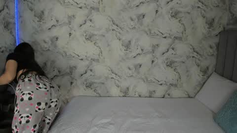 sara online show from January 15, 2:02 pm