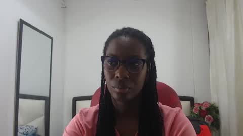 S A R A online show from November 10, 11:09 am