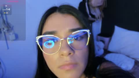 Snapshot of sara_ramirez0 chatting on January 29, 2:19 am sara_ramirez0 online show from January 29, 2:19 am