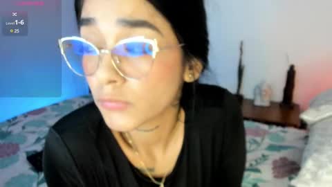 Snapshot of sara_ramirez0 chatting on February 14, 3:00 am sara_ramirez0 online show from February 14, 3:00 am