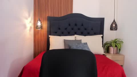  -  online show from December 26, 11:03 pm